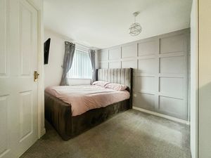 Photo 1- click for photo gallery